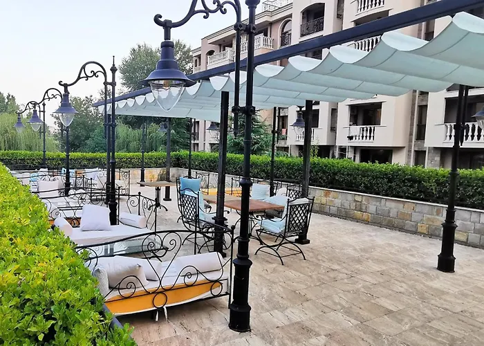 Attractive In Sunny Cascadas Family Слънчев бряг